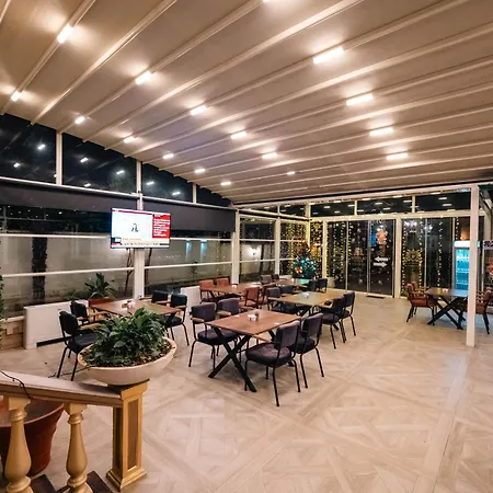 Olimpic Отель Тирана