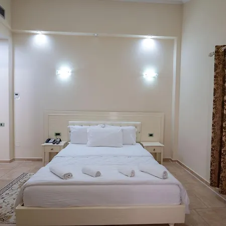 Olimpic 4* Тирана