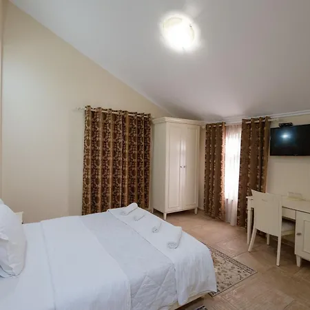 Olimpic 4* Тирана