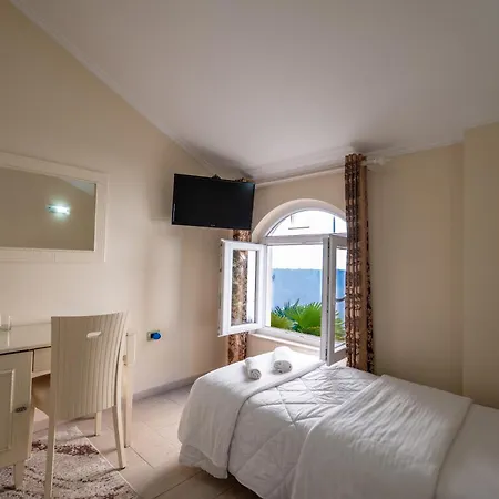 Olimpic 酒店 地拉那